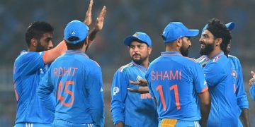 നെതര്‍ലന്‍ഡ്സിനെതിരെ ഇന്ത്യക്ക് ടോസ് ; ടീമില്‍ മാറ്റമില്ല