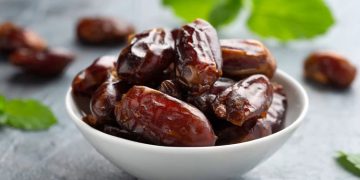 ദൈനംദിന ഭക്ഷണത്തില്‍ ഈന്തപ്പഴം ഉള്‍പ്പെടുത്തണമെന്ന് പറയുന്നതിന്റെ കാരണമറിയാം