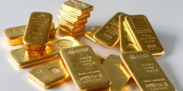 കരിപ്പൂര്‍ വിമാനത്താവളത്തില്‍ വന്‍ സ്വര്‍ണ്ണവേട്ട ; 4 പേര്‍ പിടിയില്‍