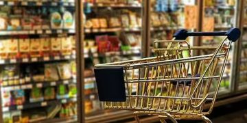 സൗദി അറേബ്യയിൽ  95 ഉൽപ്പന്നങ്ങൾക്കും സേവനങ്ങൾക്കും വില ഉയര്‍ന്നു