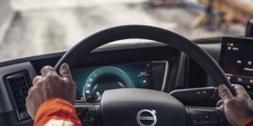 ഹെവി വാഹനങ്ങളിലെ സീറ്റ് ബെൽറ്റ്: കാമറപ്പിഴയിൽ ഇളവ്