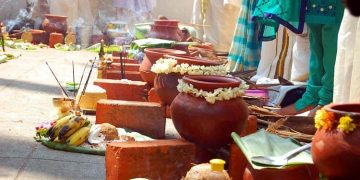 ഭക്തിയുടെ നിറവിൽ ചക്കുളത്ത് കാവിൽ പൊങ്കാല നേദിച്ച് ആയിരങ്ങൾ