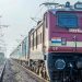 ട്രെയിൻ എമർജൻസി ബ്രേക്കിട്ടു ; പെട്ടെന്നുണ്ടായ കുലുക്കത്തിൽ രണ്ട് യാത്രക്കാർ മരിച്ചു