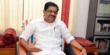 നവകേരള സദസ് മെഗാ പിആര്‍ പരിപാടി : വിഎം സുധീരന്‍