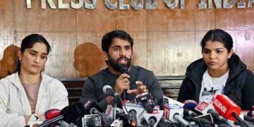 ഗുസ്തി ഫെഡറേഷൻ്റെ നടത്തിപ്പിനായി അഡ്ഹോക്ക് കമ്മിറ്റി രൂപീകരിച്ചു