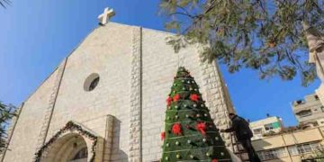 ഗസ്സയിലെ ക്രിസ്ത്യന്‍ പള്ളിയില്‍ വെടിവയ്പ്പ്; രണ്ട് സ്ത്രീകള്‍ കൊല്ലപ്പെട്ടു