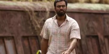 ടൊവിനോ തോമസിന്റെ അദൃശ്യ ജാലകങ്ങള്‍ ഒടിടിയില്‍ എത്തി, പ്രകടനത്തില്‍ വിസ്‍മയിപ്പിച്ച് യുവ താരം