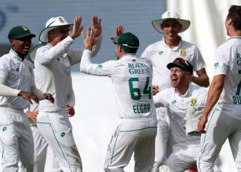 സെഞ്ചൂറിയനിൽ നാണംകെട്ട് ഇന്ത്യ! ദക്ഷിണാഫ്രിക്കയോട് തോറ്റത് ഇന്നിങ്സിനും 32 റൺസിനും