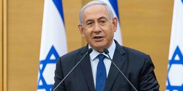 നെതന്യാഹുവിനെതിരായ അഴിമതിക്കേസുകളിൽ വിചാരണ പുനരാരംഭിക്കുന്നു