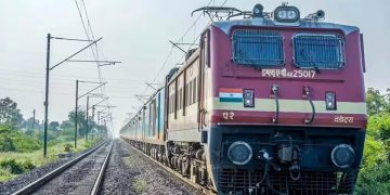 വൈക്കത്തഷ്ടമി പ്രമാണിച്ച് ട്രെയിനുകള്‍ക്ക് താത്കാലിക സ്റ്റോപ്പ് അനുവദിച്ചു