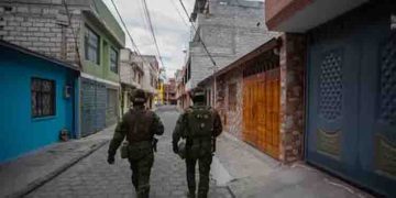 അടിയന്തരാവസ്ഥയ്ക്ക് പിന്നാലെ കാലിയായി ഇക്വഡോറിലെ തെരുവുകൾ, ക്രിമിനൽ സംഘങ്ങളുടെ ഏറ്റുമുട്ടലിൽ മരിച്ചത് 14 പേർ