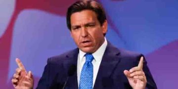 അമേരിക്കൻ പ്രസിഡന്റ് സ്ഥാനാർത്ഥി തെരഞ്ഞെടുപ്പ്; ഫ്ലോറിഡ ​ഗവർണർ റോൺ ഡി സാന്റിസ് പിന്മാറി