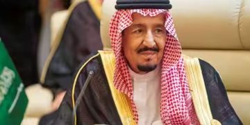 സൽമാൻ രാജാവിന്റെ അതിഥികളായി 1,000 വിദേശികൾക്ക് ഉംറക്ക് അവസരം