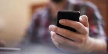 ഈ 13 ആപ്പുകൾ ഫോണിലുണ്ടെങ്കിൽ ഫോട്ടോകളും വിവരങ്ങളും ചോരും, ഫോണുകളുടെ നിയന്ത്രണം വരെ നഷ്ടമായേക്കും