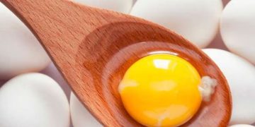 മുട്ടയുടെ മഞ്ഞ ഒഴിവാക്കിയില്ലെങ്കില്‍ അത് ഹൃദയത്തിന് ദോഷമാണോ?