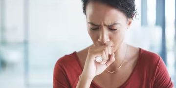 രണ്ടാഴ്ചയിലധികം നീളുന്ന ചുമയ്ക്കൊപ്പം ഈ ലക്ഷണങ്ങളുമുണ്ടെങ്കില്‍ ശ്രദ്ധിക്കുക…