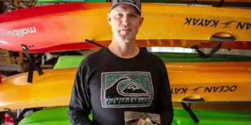 നദിയിൽ നഷ്ടപ്പെട്ട പഴ്സ് 28 വർഷത്തിന് ശേഷം ഉടമയെ തേടിയെത്തി