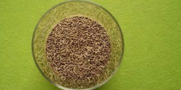 ഭക്ഷണത്തിന് ശേഷം ജീരക വെള്ളം കുടിക്കൂ; അറിയാം ഈ ഗുണങ്ങള്‍…