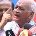 പ്രധാനമന്ത്രിയെ വിളിക്കൂ ; SFI പ്രവര്ത്തകര്ക്കെതിരെ കേസെടുക്കാതെ കാറില് കയറില്ലെന്നുറപ്പിച്ച് ഗവര്ണര്