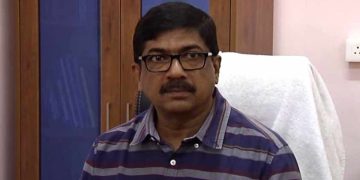 ഓപ്പണ്‍ സര്‍വകലാശാല വി.സി മുബാറക് പാഷ ഗവര്‍ണര്‍ക്ക് രാജിക്കത്ത് നല്‍കി