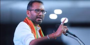 കേരളത്തിൽ എൽഡിഎഫ് – ബിജെപി പോരാട്ടമാകും : ഈ തെരഞ്ഞെടുപ്പോടെ കോൺഗ്രസിന്റെ കഥ കഴിയുമെന്ന്  കെ സുരേന്ദ്രൻ