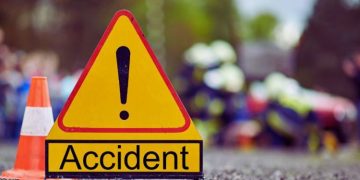 ബൈക്കും സ്‌കൂട്ടറും കൂട്ടിയിടിച്ച് അപകടം ; അച്ഛന് പിന്നാലെ മകളും മരിച്ചു