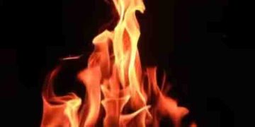 സൗദി അറേബ്യയിലെ അല്‍കോബാറില്‍ വാണിജ്യ കെട്ടിടത്തില്‍ തീപിടിത്തം