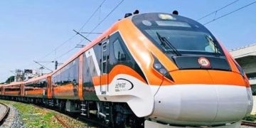 വന്ദേഭാരത് ട്രെയിനിടിച്ച് വയോധികന് ദാരുണാന്ത്യം