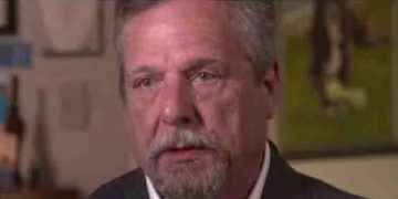 ബോയിംഗ് വിമാന നിർമ്മാണം; പിഴവ് ചൂണ്ടിക്കാട്ടിയ വിസിൽബ്ലോവർ ജോൺ ബാർനെറ്റിനെ വെടിയേറ്റ് മരിച്ച നിലയിൽ കണ്ടെത്തി