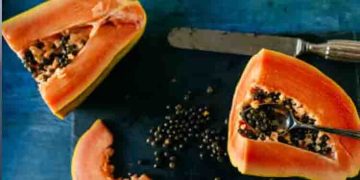 പപ്പായയുടെ കുരു കഴിക്കുന്നത് കൊണ്ടുള്ള ഈ ഗുണങ്ങള്‍ അറിയാമോ?