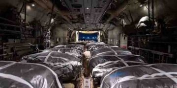 ഗാസയിൽ നേരിട്ട് സഹായമെത്തിച്ച് അമേരിക്ക; 38,000 ഭക്ഷണപ്പൊതികൾ എയർഡ്രോപ് ചെയ്തു