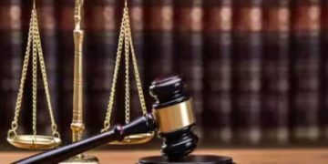 മാന്ദ്യകാലത്ത് സഹോദരന്മാരെ പങ്കാളികളാക്കി വ്യാപാരി, വൻചതി അറിഞ്ഞില്ല, ഒടുവിൽ 20000 കോടി നഷ്ടപരിഹാരം നൽകാൻ വിധി