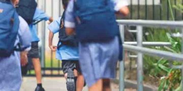 കനത്ത മഴ; പൊതു, സ്വകാര്യ സ്കൂളുകൾക്ക് അവധി, ജാഗ്രത പാലിക്കണമെന്ന് മുന്നറിയിപ്പ് നൽകി ഒമാൻ അധികൃതര്‍