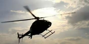 നിരീക്ഷണ പറക്കലിനിടെ കൂട്ടിയിടിച്ച് ജപ്പാൻ സേനാ ഹെലികോപ്ടറുകൾ ; 1 മരണം