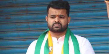 പ്രജ്വൽ രേവണ്ണക്കെതിരായ അശ്ലീല വീഡിയോ കേസിൽ കൂടുതൽ പെൻ ഡ്രൈവുകൾ പിടിച്ചെടുക്കാൻ അന്വേഷണ സംഘം