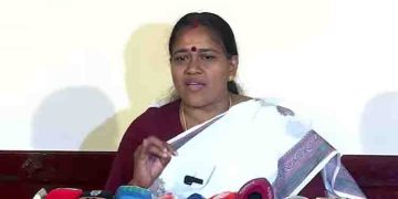 ‘വ്യക്തിഹത്യ നടത്തിയ നന്ദകുമാറിനെ അറസ്റ്റ് ചെയ്യണം,ഇല്ലെങ്കിൽ ഡിജിപിയുടെ വീടിനു മുന്നിൽ സമരം ചെയ്യും’