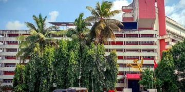 12 സീറ്റ് വരെ ലഭിക്കുമെന്ന് സി.പി.എം വിലയിരുത്തൽ