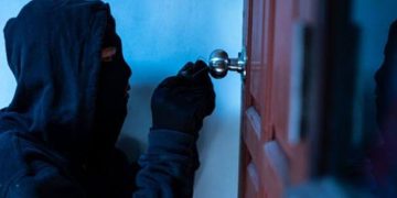 ഇരുട്ടിന്‍റെ മറവിൽ മാസ്ക് ധരിച്ചെത്തും, കാണുന്നത് എന്തും മോഷ്ടിക്കും; 40 കേസുകളിലെ പ്രതി ഒടുവിൽ അറസ്റ്റിൽ