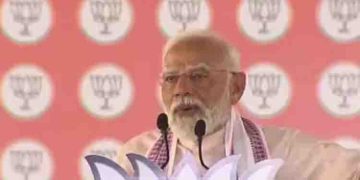 ‘ഇന്ദിരാ​ഗാന്ധിയുടെ സ്വത്ത് ലഭിക്കാൻ പൈതൃക സ്വത്തവകാശ നിയമം രാജീവ് ​റദ്ദാക്കി’; രാജീവ് ​ഗാന്ധിക്കെതിരെ മോദി