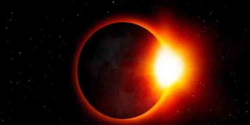 ഇന്ന് പകൽപോലും കൂരാകൂരിരുട്ടാകും, പ്രകൃതിയുടെ അപൂർവ പ്രതിഭാസം, ഇന്ന് സമ്പൂർണ സൂര്യ​ഗ്രഹണം -എങ്ങനെ കാണാം