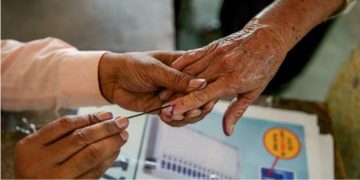 പശ്ചിമ ബംഗാളിലെ 4 ലോക്സഭാ മണ്ഡലകളിൽ നാളെ വോട്ടെടുപ്പ്