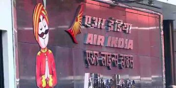 എയർ ഇന്ത്യ എക്സ്പ്രസ് സമരം: ദില്ലിയിൽ അധികൃതരെയും ജീവനക്കാരെയും ചർച്ചക്ക് വിളിച്ച് കേന്ദ്രസർക്കാർ