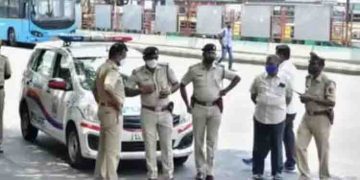 ബെംഗളൂരുവിലെ 3 പഞ്ചനക്ഷത്ര ഹോട്ടലുകളിൽ ബോംബ് ഭീഷണി; പൊലീസും ബോംബ് സ്ക്വാഡും സ്ഥലത്തേക്ക്, പരിശോധന