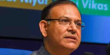 വിശദീകരണം ആവശ്യപ്പെട്ട് നോട്ടീസ്; അതൃപ്തി അറിയിച്ച് ജയന്ത് സിൻഹ, ‘തന്നെ ലക്ഷ്യം വച്ച് പ്രവർത്തിക്കുന്നു’