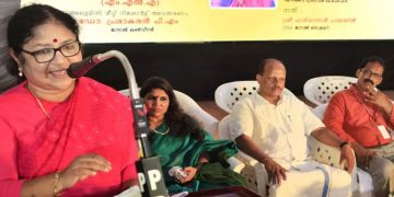 ആറു പതിറ്റാണ്ടിന്റെ ഓർമ്മത്തിളക്കവുമായി ആർട്സ് കോളജിൽ മെഗാ പൂർവ വിദ്യാർഥി സംഗമം