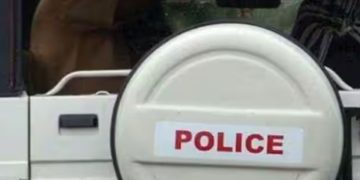 വിവാഹവാഗ്ദാനം നൽകി പീഡിപ്പിച്ചു, നഗ്നചിത്രങ്ങൾ കാട്ടി ഭീഷണിപ്പെടുത്തിയെന്ന് യുവതിയുടെ പരാതി; 43കാരൻ അറസ്റ്റിൽ