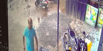 ഭക്ഷ്യവിഷബാധ ആരോപണം: മദ്യപിച്ചെത്തിയ പൊലീസ് കുഴിമന്തിക്കട അടിച്ചുതകർത്തു