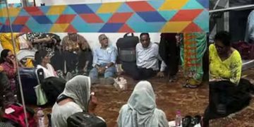 എയര്‍ ഇന്ത്യ ദില്ലി-സാൻഫ്രാൻസിസ്കോ വിമാനം 30 മണിക്കൂര്‍ വൈകി, ഇനിയും പുറപ്പെട്ടില്ല; വലഞ്ഞ് യാത്രക്കാര്‍