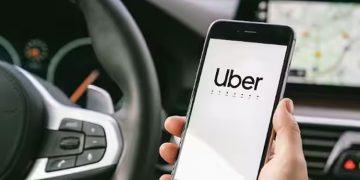 പാകിസ്ഥാനിൽ നിന്നും പിൻവാങ്ങുന്നു; പുതിയ തന്ത്രവുമായി യൂബർ