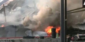 ഗുജറാത്തിലെ ഗെയ്മിങ് സെന്ററില്‍ തീപിടിത്തം ; 20 മരണം